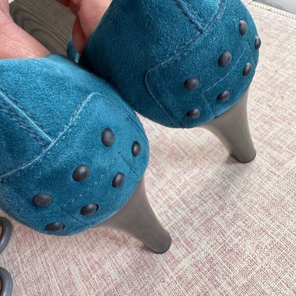 Tod's Blue Suede Platform Pumps w/ Rubber Pebbles Size 39.5/ US 9.5 - Picture 7 of 9